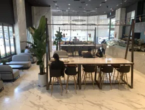 르 푸르 도르 백커리 & 카페